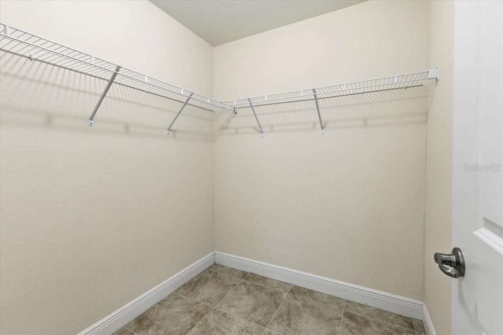 В аренду: $1,800 (3 спален, 2 ванн, 1614 Квадратных фут)