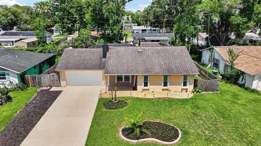 На продажу: $349,000 (3 спален, 2 ванн, 1483 Квадратных фут)