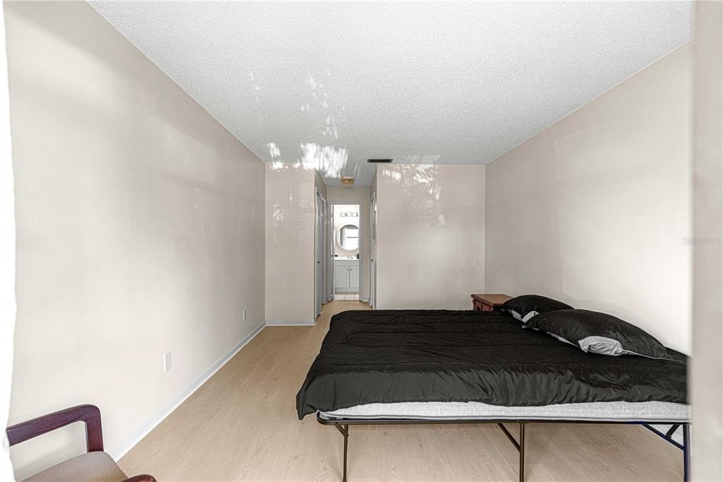 В аренду: $1,450 (2 спален, 2 ванн, 1036 Квадратных фут)