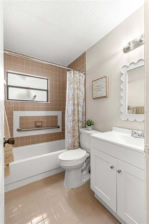В аренду: $1,450 (2 спален, 2 ванн, 1036 Квадратных фут)