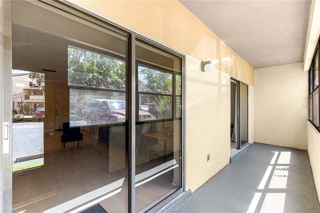 В аренду: $1,450 (2 спален, 2 ванн, 1036 Квадратных фут)