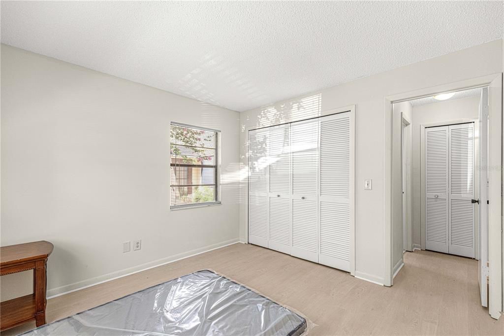 В аренду: $1,450 (2 спален, 2 ванн, 1036 Квадратных фут)