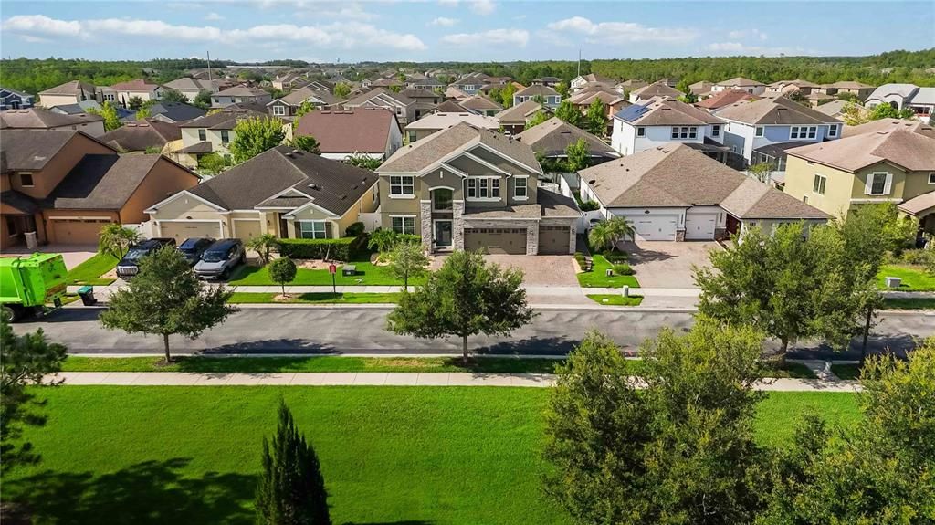 For Sale: $780,000 (5 beds, 5 baths, 3819 Square Feet)