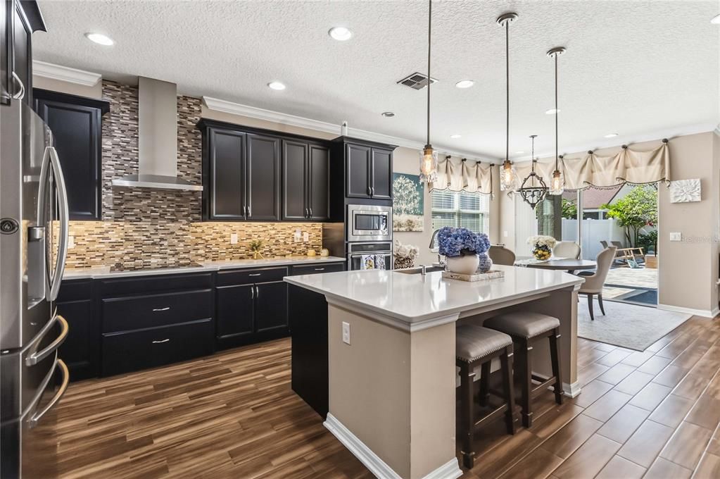 For Sale: $780,000 (5 beds, 5 baths, 3819 Square Feet)