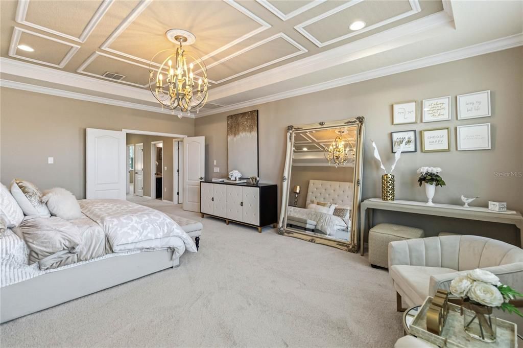 For Sale: $780,000 (5 beds, 5 baths, 3819 Square Feet)