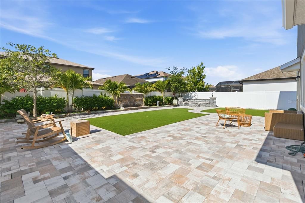 For Sale: $780,000 (5 beds, 5 baths, 3819 Square Feet)