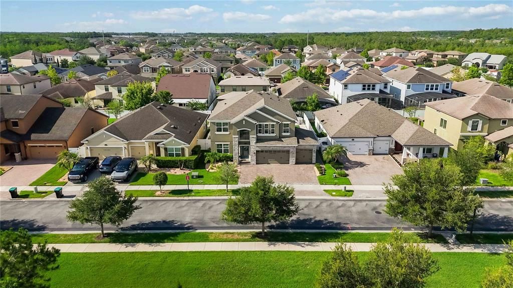 For Sale: $780,000 (5 beds, 5 baths, 3819 Square Feet)