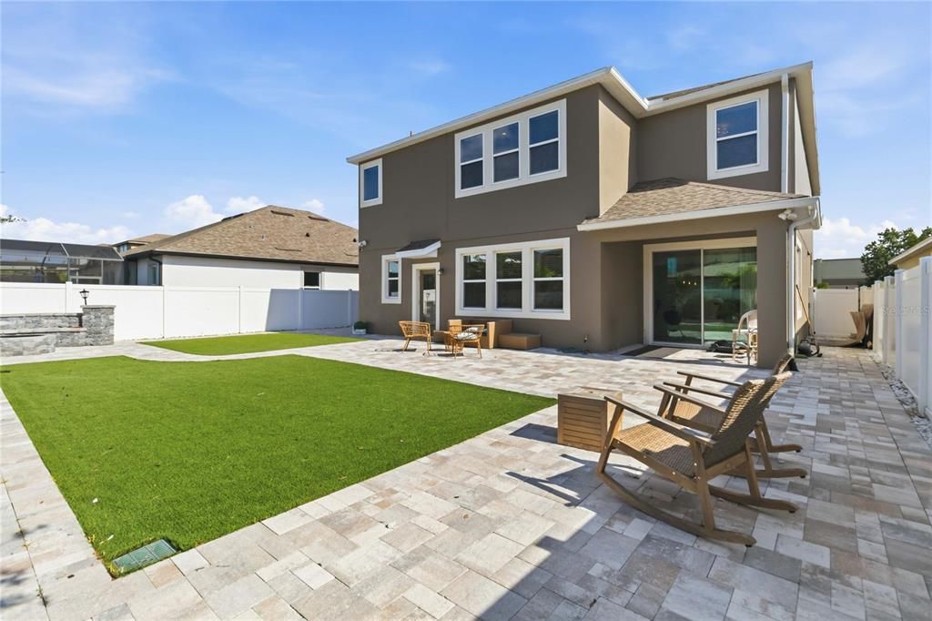 For Sale: $780,000 (5 beds, 5 baths, 3819 Square Feet)