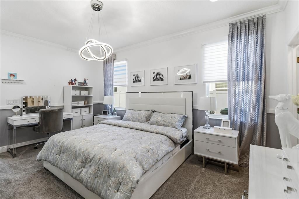 For Sale: $780,000 (5 beds, 5 baths, 3819 Square Feet)
