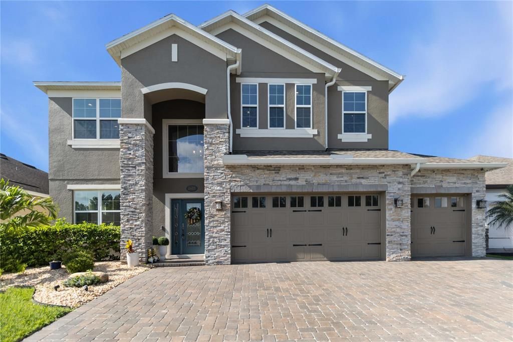 For Sale: $780,000 (5 beds, 5 baths, 3819 Square Feet)