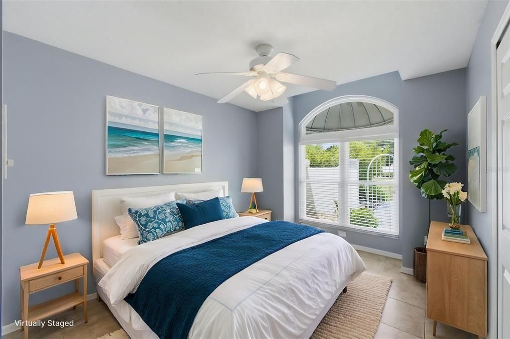 For Sale: $270,000 (2 beds, 2 baths, 1283 Square Feet)