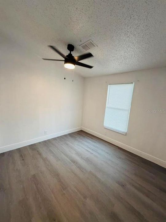 В аренду: $1,900 (3 спален, 2 ванн, 1000 Квадратных фут)