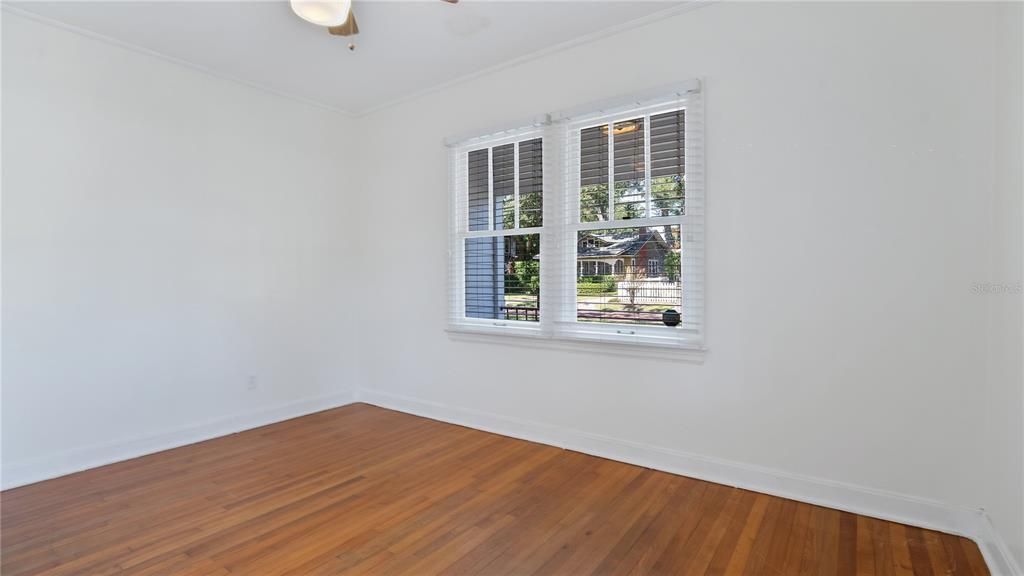 For Rent: $2,495 (3 beds, 2 baths, 1379 Square Feet)