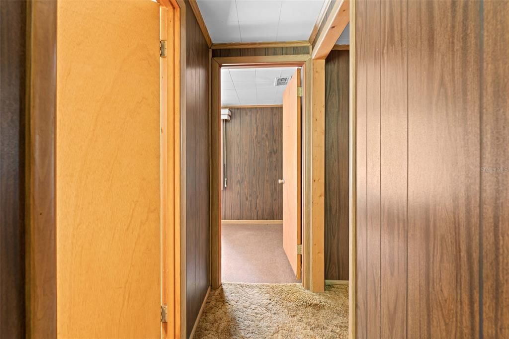 На продажу: $299,999 (4 спален, 2 ванн, 1326 Квадратных фут)