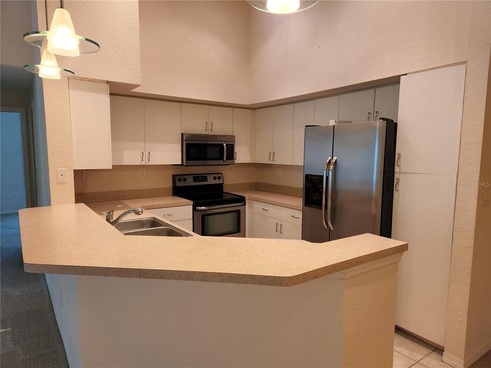 В аренду: $2,100 (3 спален, 2 ванн, 1400 Квадратных фут)