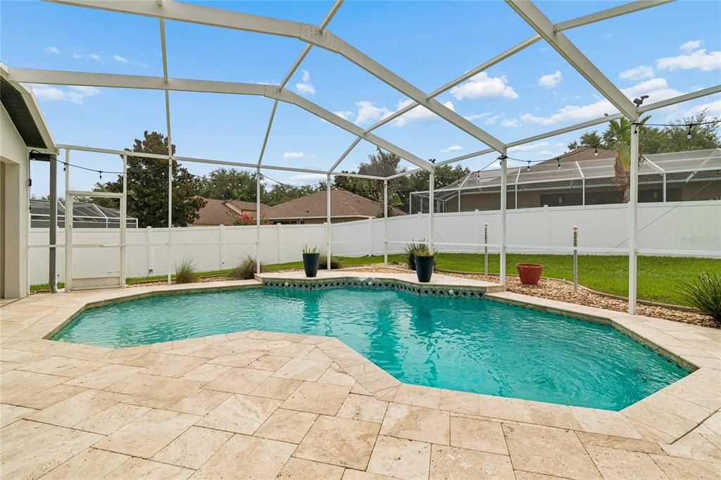 En Venta: $630,000 (5 camas, 4 baños, 3396 Pies cuadrados)