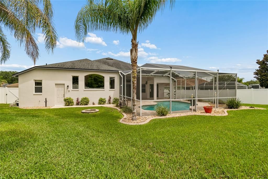 En Venta: $630,000 (5 camas, 4 baños, 3396 Pies cuadrados)