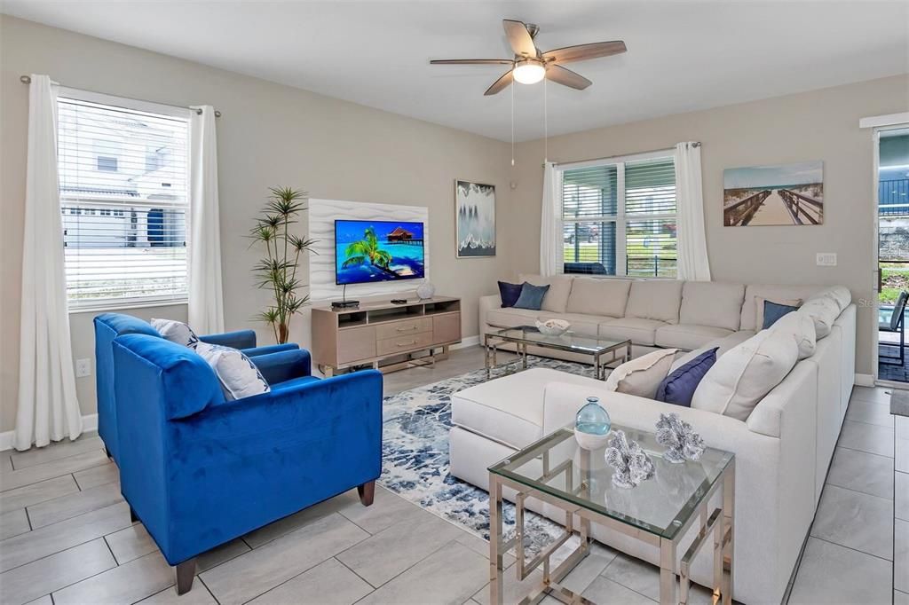 For Sale: $645,000 (8 beds, 5 baths, 3909 Square Feet)