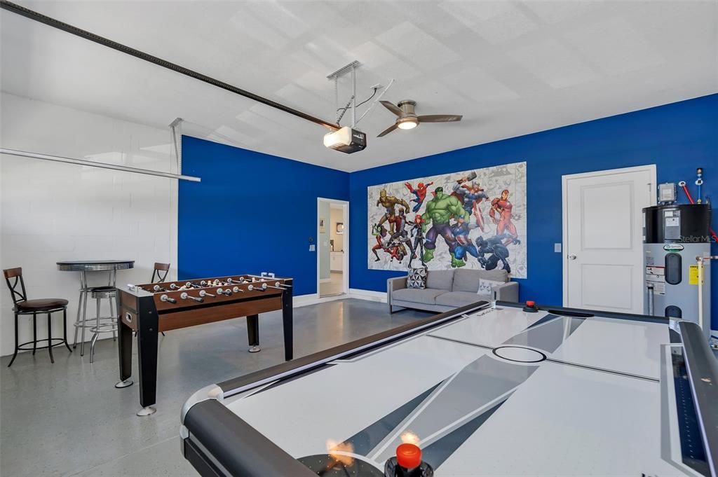 For Sale: $645,000 (8 beds, 5 baths, 3909 Square Feet)
