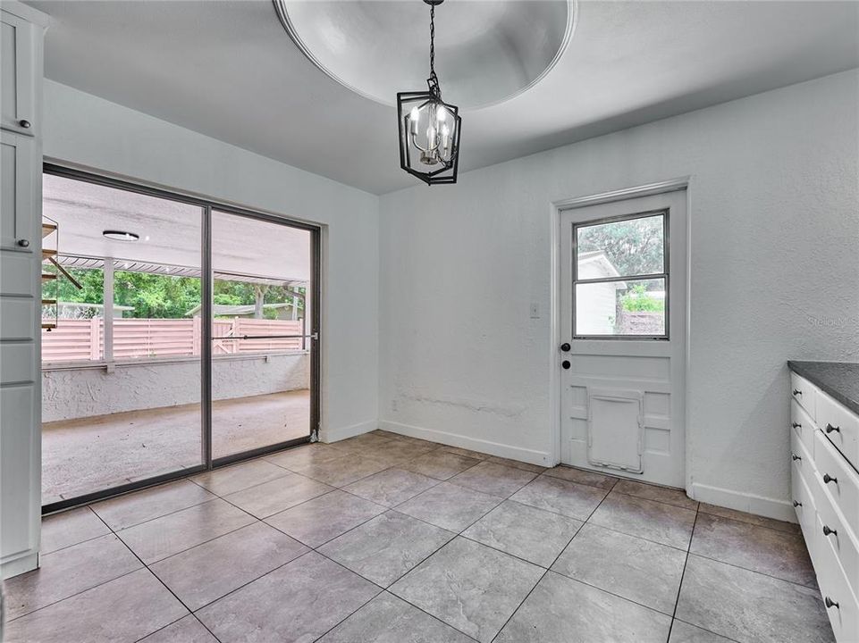 Active With Contract: $525,000 (5 beds, 3 baths, 2226 Square Feet)