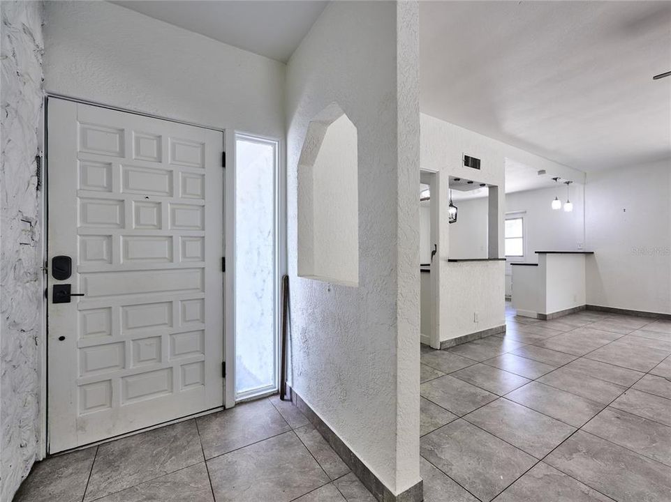 Active With Contract: $525,000 (5 beds, 3 baths, 2226 Square Feet)