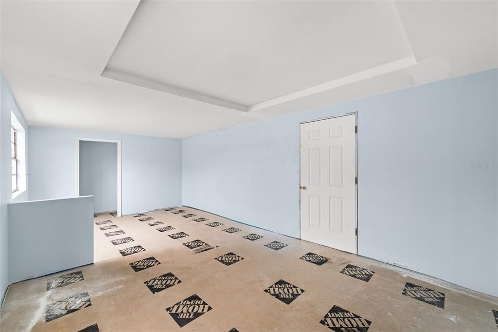 For Sale: $264,950 (2 beds, 1 baths, 624 Square Feet)