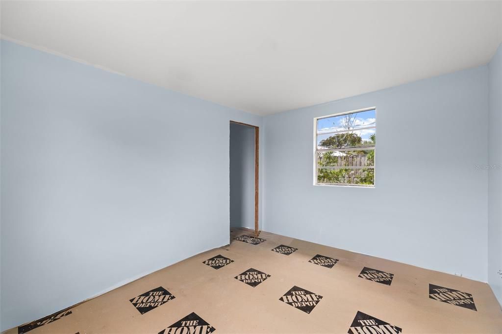 For Sale: $264,950 (2 beds, 1 baths, 624 Square Feet)