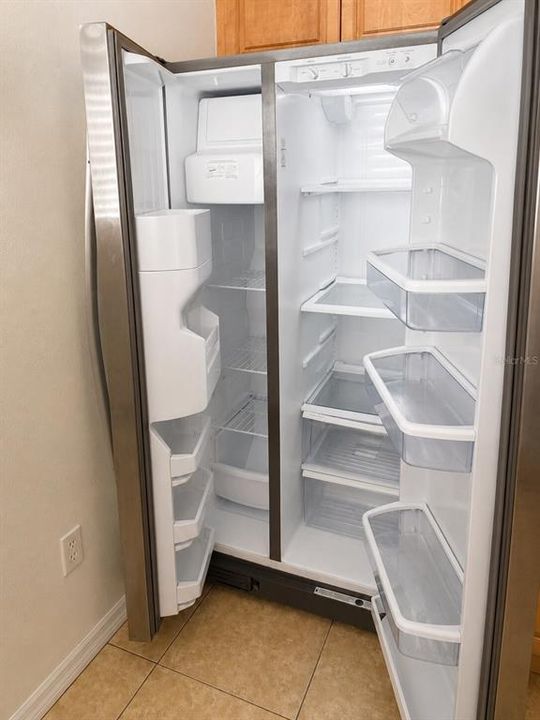 В аренду: $1,950 (3 спален, 2 ванн, 1200 Квадратных фут)