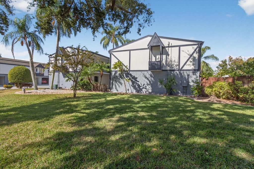 For Rent: $3,395 (4 beds, 2 baths, 1425 Square Feet)