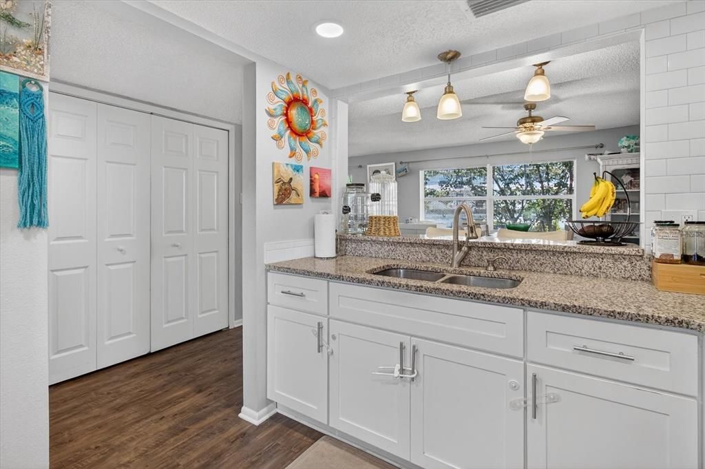 For Rent: $3,395 (4 beds, 2 baths, 1425 Square Feet)