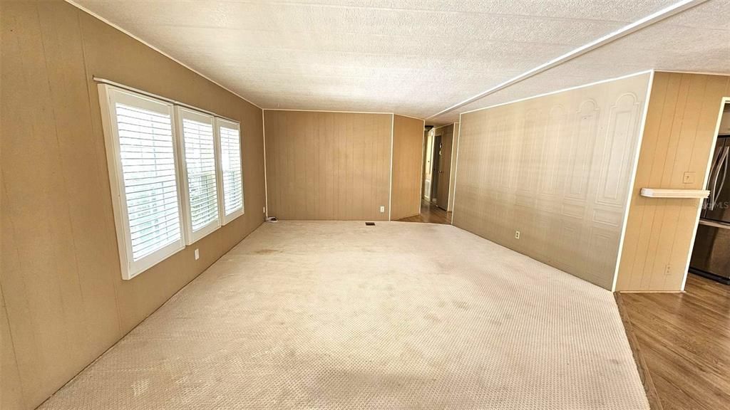 В аренду: $1,350 (2 спален, 2 ванн, 1464 Квадратных фут)