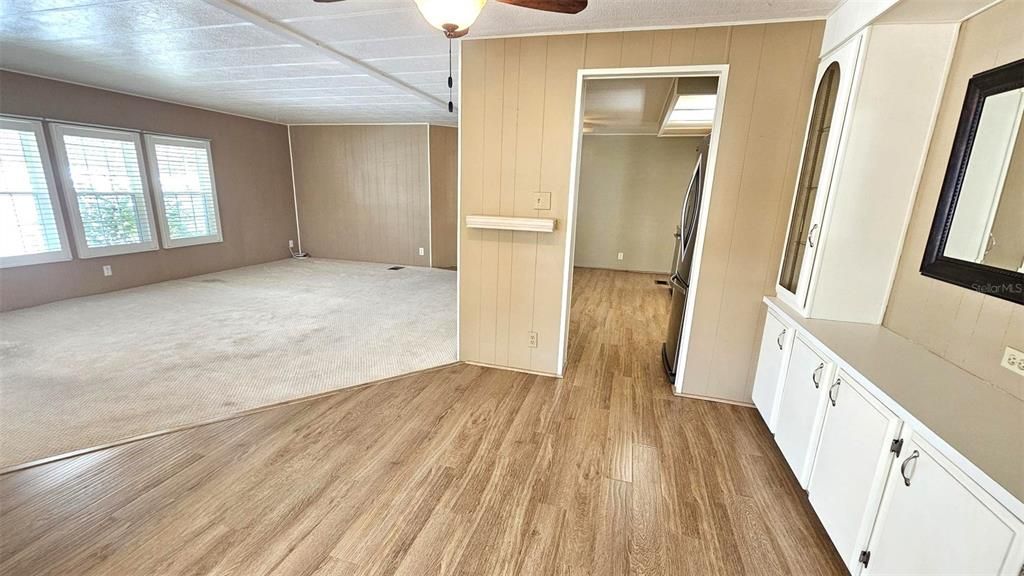 В аренду: $1,350 (2 спален, 2 ванн, 1464 Квадратных фут)