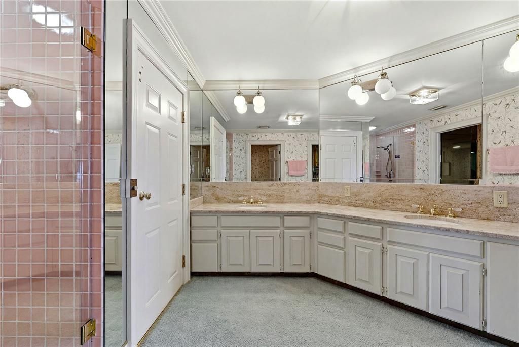 En Venta: $1,785,000 (3 camas, 2 baños, 2925 Pies cuadrados)