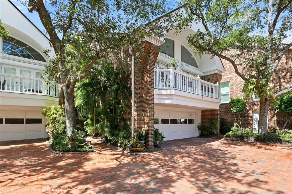 En Venta: $1,785,000 (3 camas, 2 baños, 2925 Pies cuadrados)