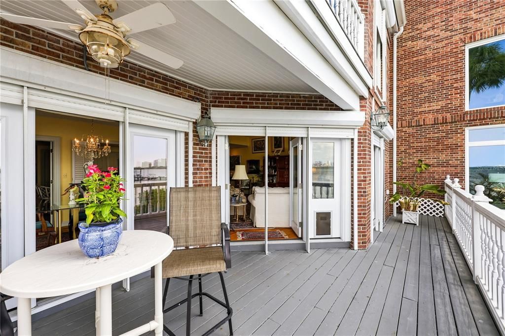 En Venta: $1,785,000 (3 camas, 2 baños, 2925 Pies cuadrados)