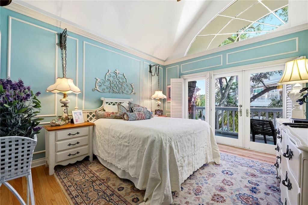 En Venta: $1,785,000 (3 camas, 2 baños, 2925 Pies cuadrados)
