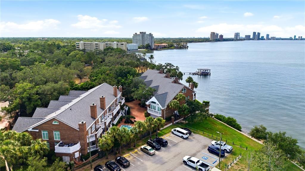 En Venta: $1,785,000 (3 camas, 2 baños, 2925 Pies cuadrados)