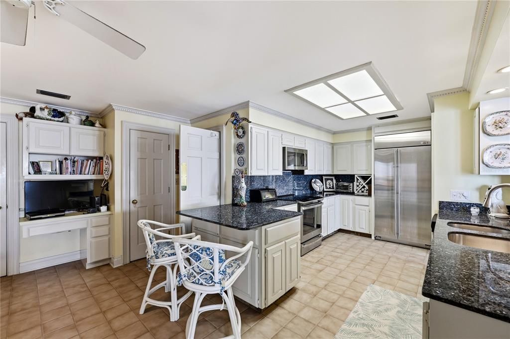 En Venta: $1,785,000 (3 camas, 2 baños, 2925 Pies cuadrados)