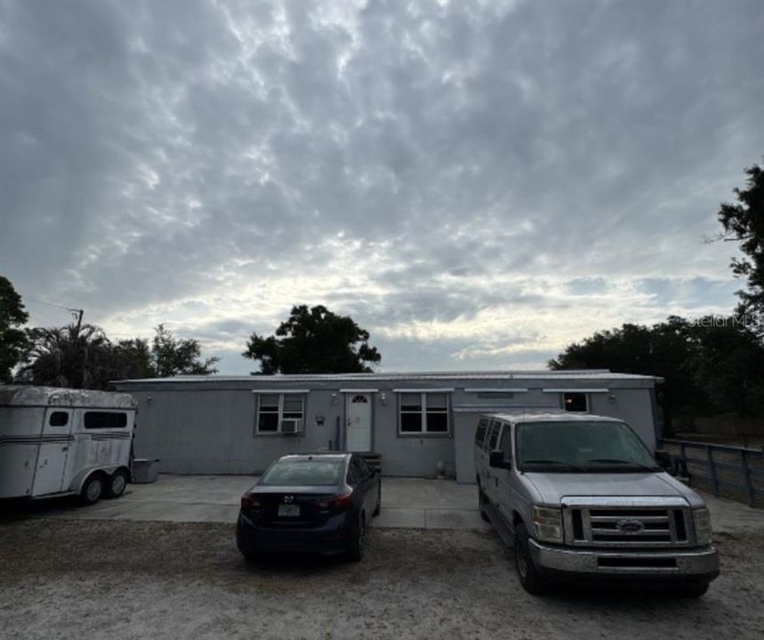 Vendido Recientemente: $260,000 (3 camas, 2 baños, 2871 Pies cuadrados)