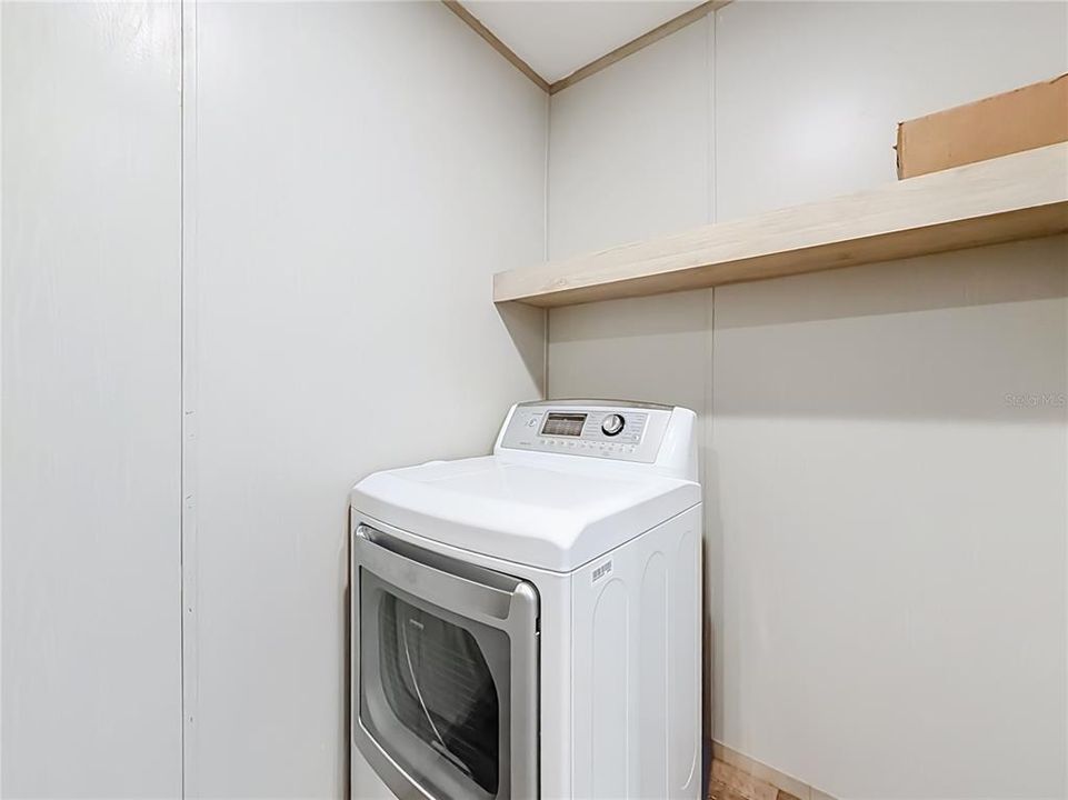 На продажу: $280,000 (3 спален, 2 ванн, 1520 Квадратных фут)