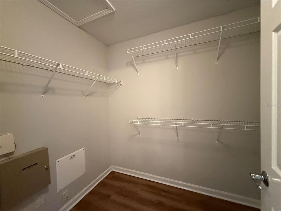 For Sale: $245,500 (3 beds, 2 baths, 1260 Square Feet)