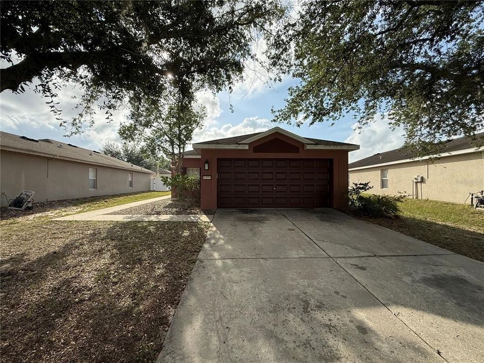 For Sale: $245,500 (3 beds, 2 baths, 1260 Square Feet)