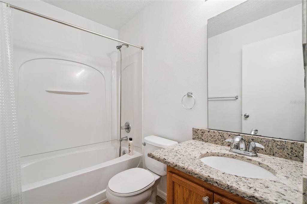 For Sale: $415,000 (3 beds, 2 baths, 1663 Square Feet)