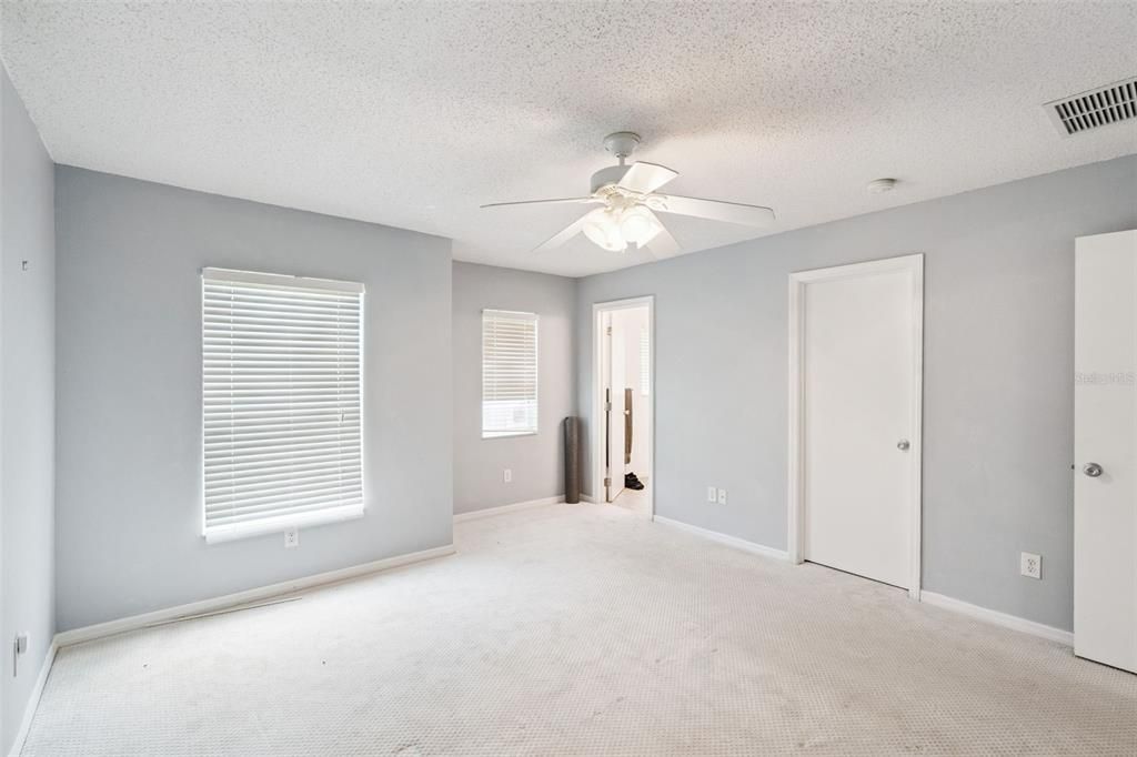 For Sale: $415,000 (3 beds, 2 baths, 1663 Square Feet)