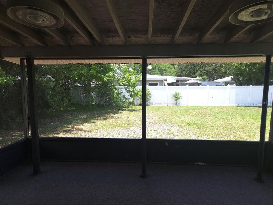 For Sale: $270,000 (3 beds, 2 baths, 925 Square Feet)