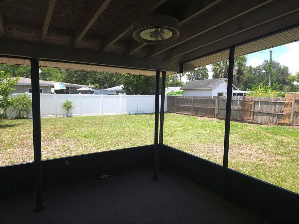For Sale: $270,000 (3 beds, 2 baths, 925 Square Feet)