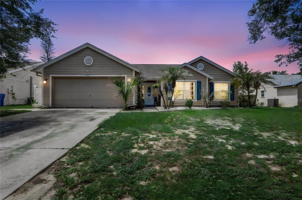 En Venta: $449,995 (3 camas, 2 baños, 1721 Pies cuadrados)
