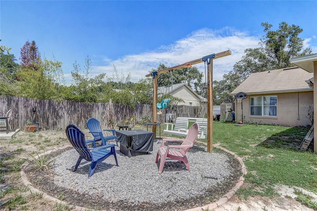 En Venta: $449,995 (3 camas, 2 baños, 1721 Pies cuadrados)