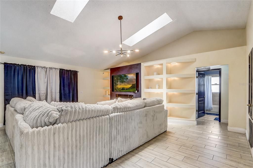 En Venta: $449,995 (3 camas, 2 baños, 1721 Pies cuadrados)
