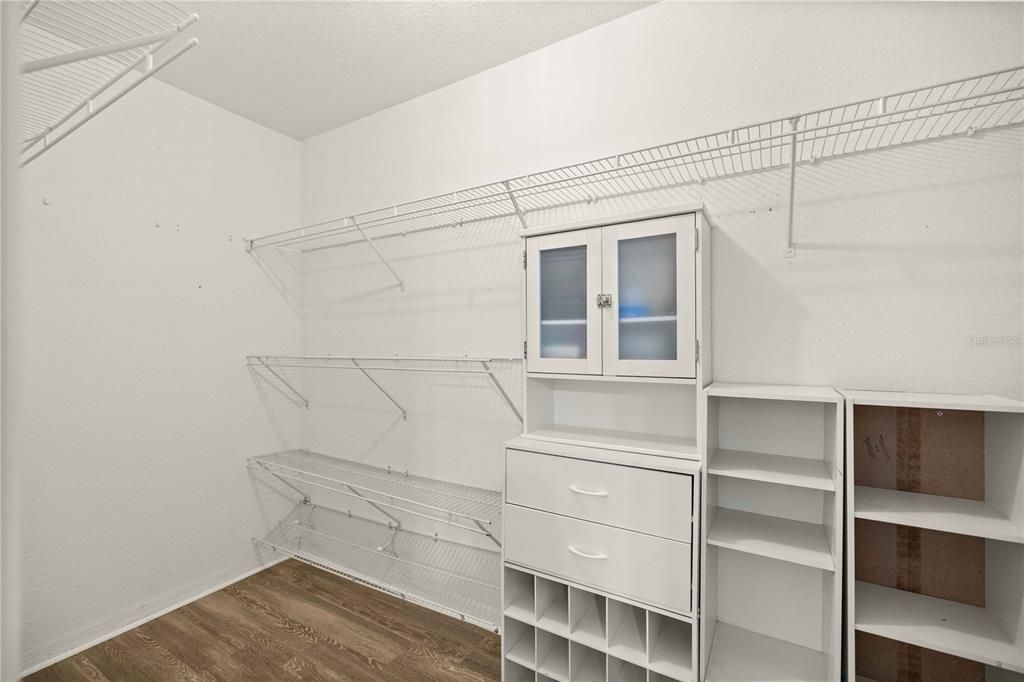 Activo con contrato: $228,000 (3 camas, 2 baños, 1487 Pies cuadrados)